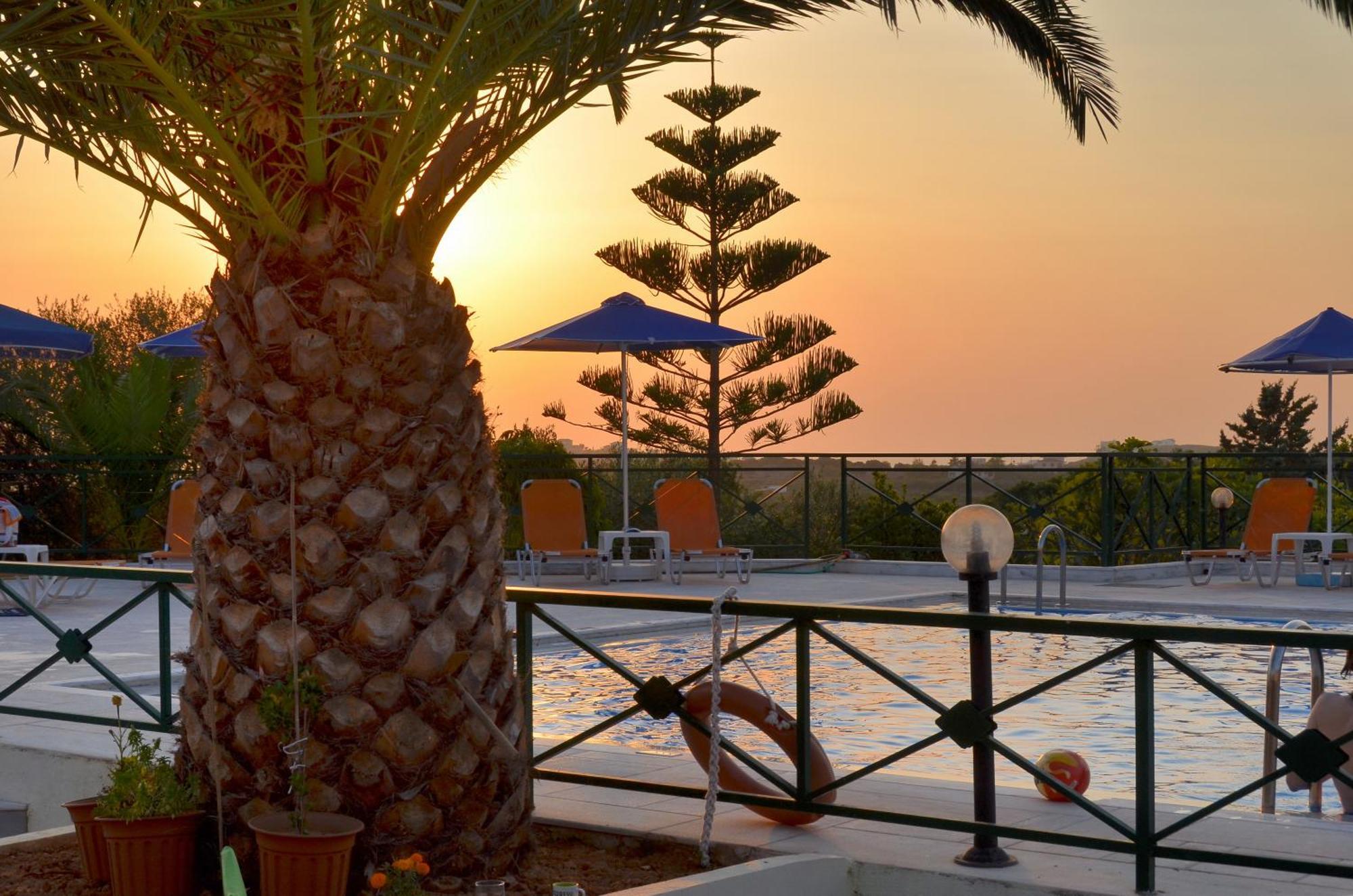 Chorafakia Aloni Suites מראה חיצוני תמונה